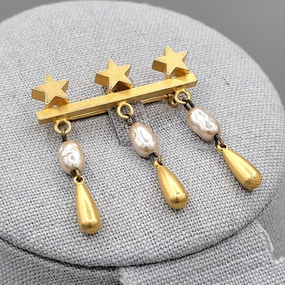 Gold Tone Bar Brooch Pin Dangle Freshwater Pearl Stars Accents 1 1/2" - Picture 3 of 6